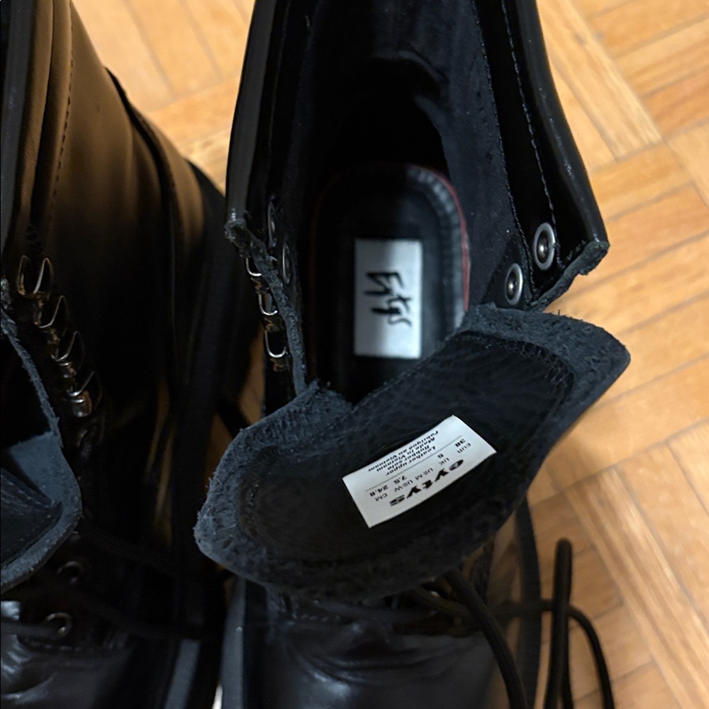 Eytys Black Leather Lace-Up Square-Toe Combat Boots - Picture 8 of 16